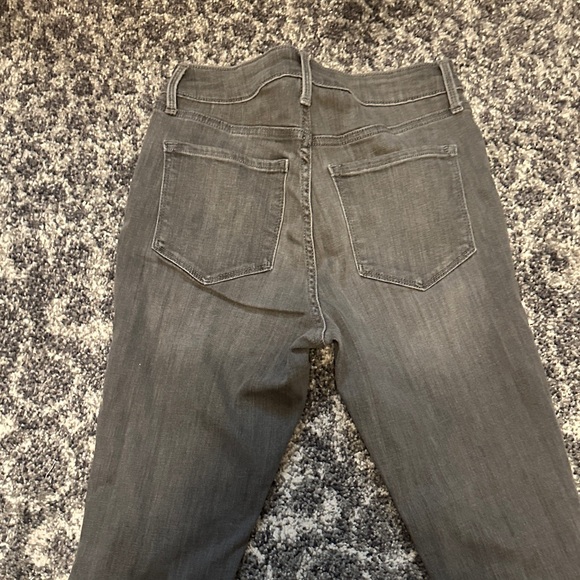 Old Navy Charcoal Rockstar Jeans - Picture 6 of 7
